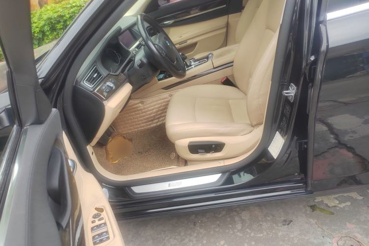 Used BMW 7 Series 2013 730Li Luxury Model Left Front Seat