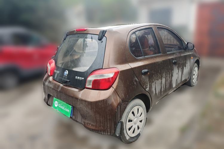 Used Venucia R30 2014 1.2L Manual Enjoyment Edition