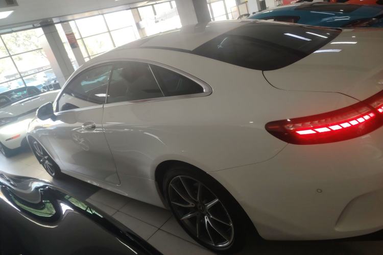 Used Mercedes-Benz E-Class (Import) 2023 E 260 Coupe