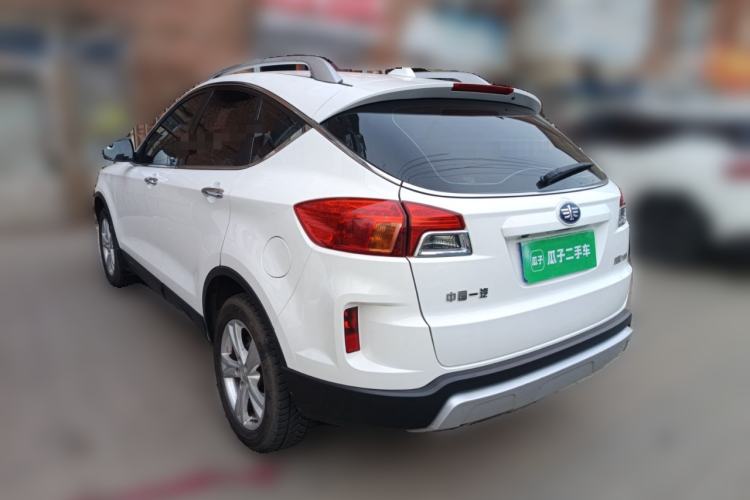 Used Bestune X80 2016 2.0L Automatic Luxury Model
