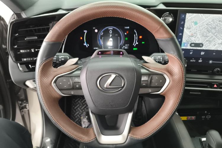 Used Lexus RX New Energy 2023 450h+ Four-Wheel Drive Enjoyment Edition Steering Wheel