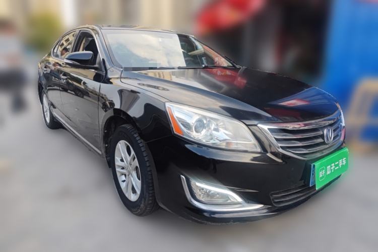 Used CHANGAN Raeton 2016 1.8T Automatic Smart Enjoyment Deluxe Model Front Right 45 Deg