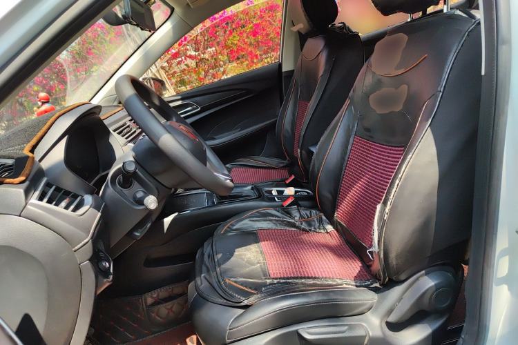 Used Roewe i5 2020 1.5L Automatic 4G Connect Luxury Flagship Edition