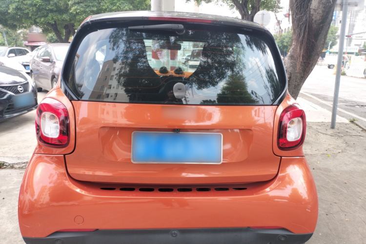 Used smart fortwo 2015 1.0L 52 kW Hardtop Passion Edition
