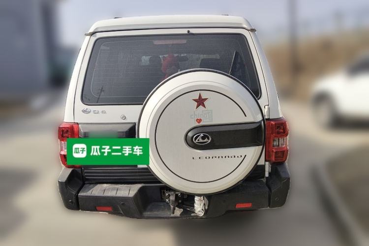 Used Leopaard Q6 2015 2.4L Manual Two-Wheel-Drive Elite Model