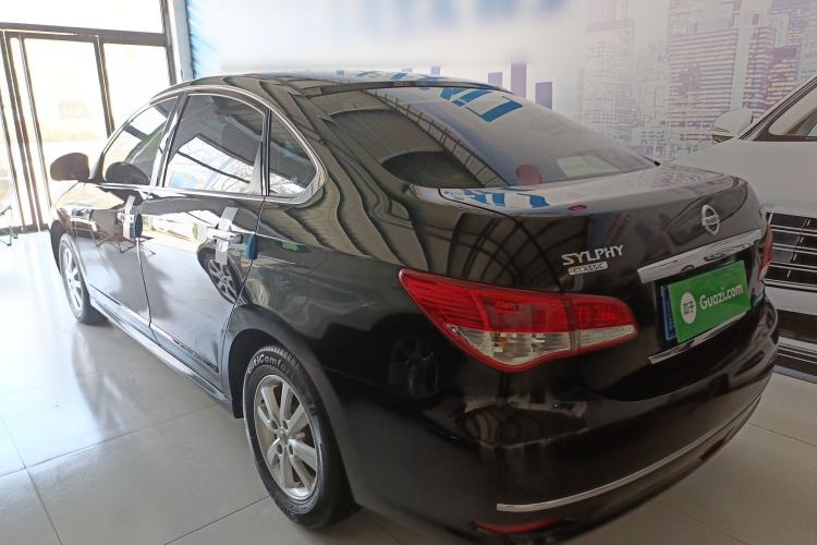Used Nissan Sylphy 2016 Classic 1.6XE Manual Leading Edition Exterior 2
