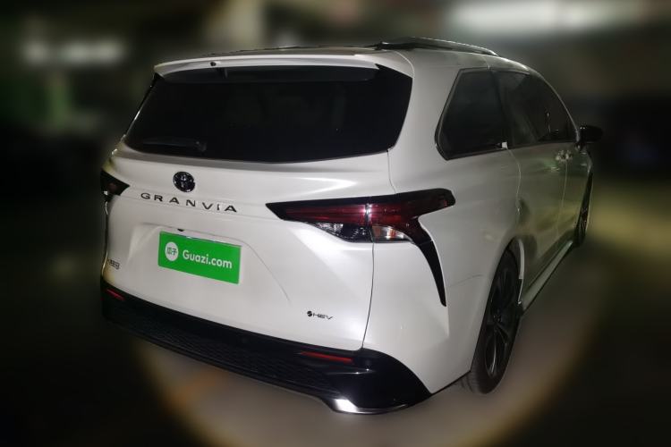 Used Toyota Granvia 2024 2.5L Hybrid Prestige ULTRA Edition Rear Right 45 Deg