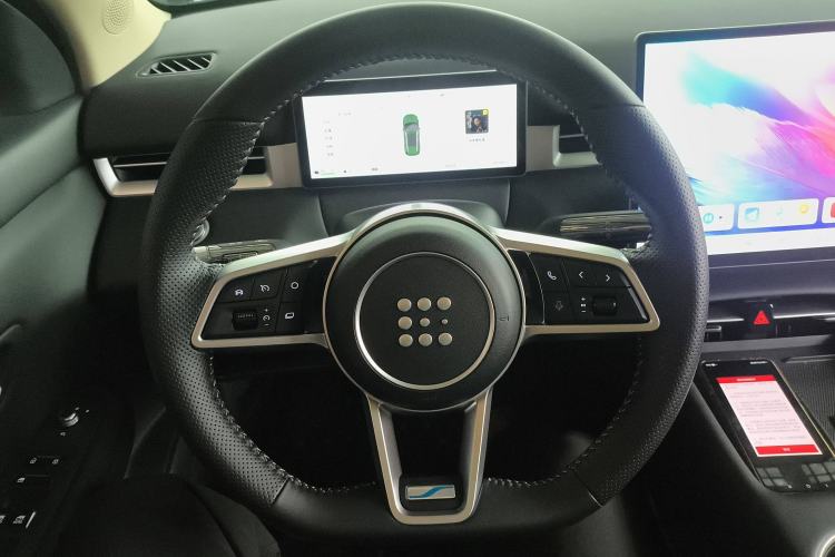 Used Landian E5 PLUS 2025 120km Standard Travel Custom Edition 5 Seats
