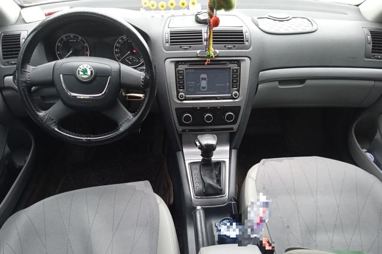 Used Skoda Octavia 2013 1.6L Automatic Elegance Edition