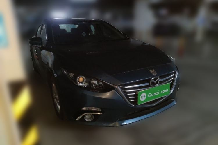 Used Mazda 3 Axela 2014 Sedan 1.5L Automatic Luxury Model