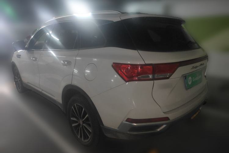 Used Zotye T500 2018 1.5T Automatic Luxury Model Rear Left 45 Deg
