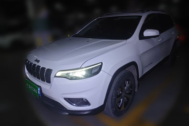 Used Jeep Cherokee 2019 2.0T Four-Wheel Drive Explorer Edition China VI Emission Standard