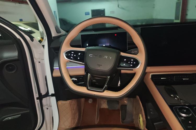 Used Chery Tiggo 8 L 2024 2.0T Two-Wheel Drive Prestige Version 5 Seats