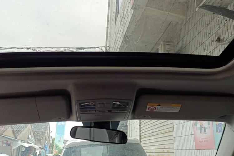 Used Bestune X80 2017 1.8T Automatic Luxury Model Headliner