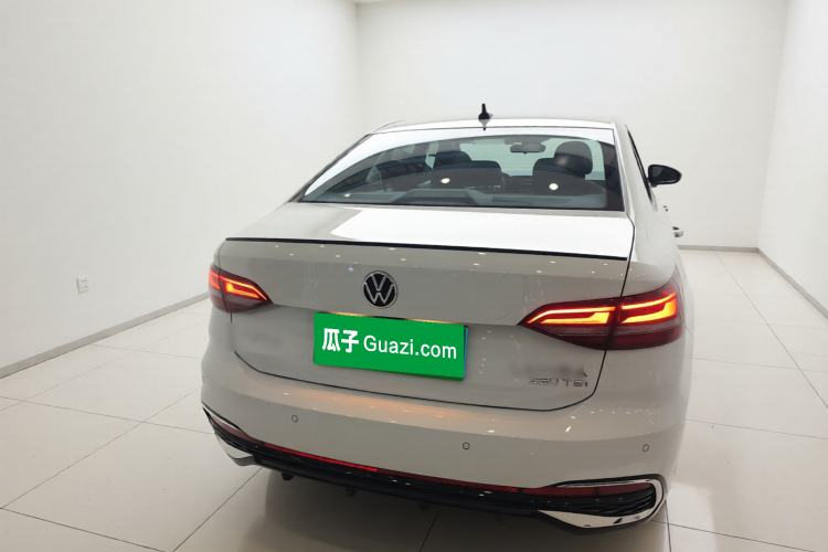 Used Volkswagen Lavida 2023 300TSI DSG Starry Full-Comfort Edition
