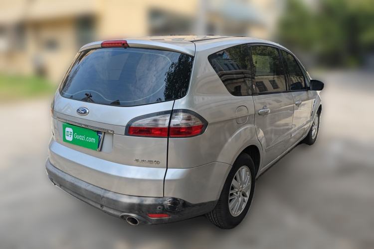 Used Ford S-MAX 2008 2.3L 7-Seater Luxury Version
