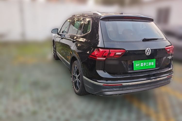 Used Volkswagen Tiguan L 2020 330TSI Automatic Two-Wheel Drive Smart Luxury Edition China VI Standard Rear Left 45 Deg