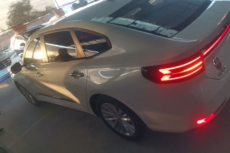 Used Baojun RC-5 2020 1.5T CVT Smart Shine Prestige Edition Left Side