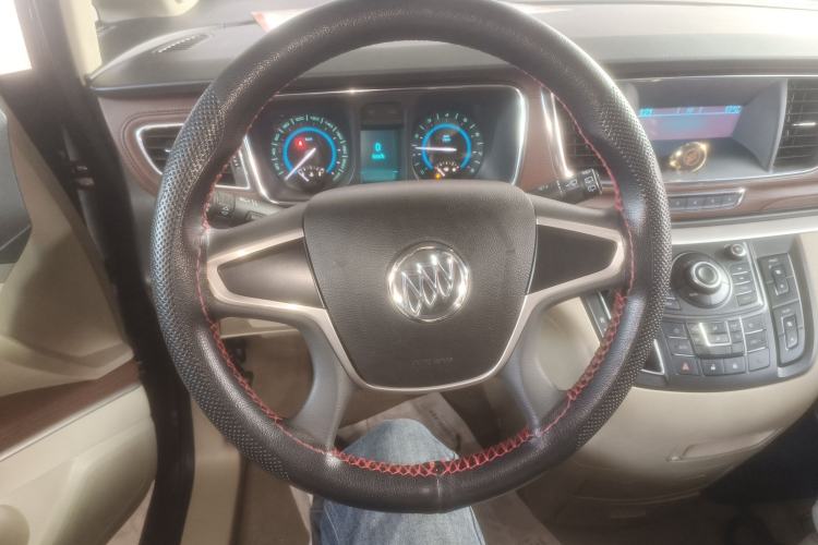 Used Buick GL8 2015 2.4L Luxury Business Premium Edition