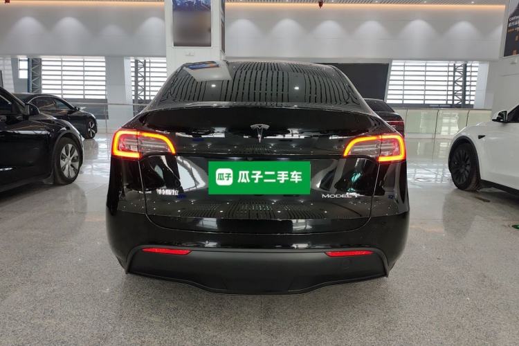 Used Tesla Model Y 2023 Rear-Wheel-Drive Version