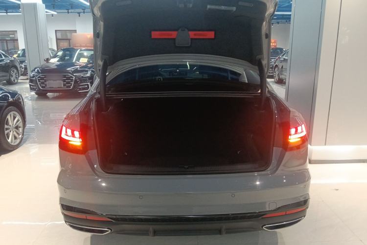 Used Audi A4L 2025 2 Million Units Enjoyment Version 40 TFSI Luxury Dynamic Edition
