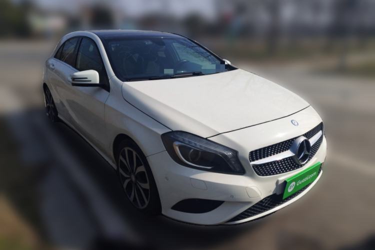 Used Mercedes-Benz A-Class 2015 A 200 Fashion Model
