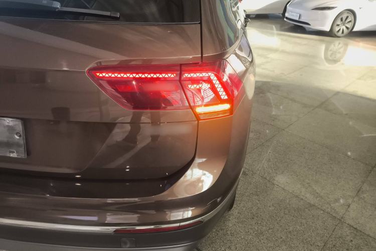 Used Volkswagen Tiguan 2017 330TSI All-Wheel-Drive Innovation Model