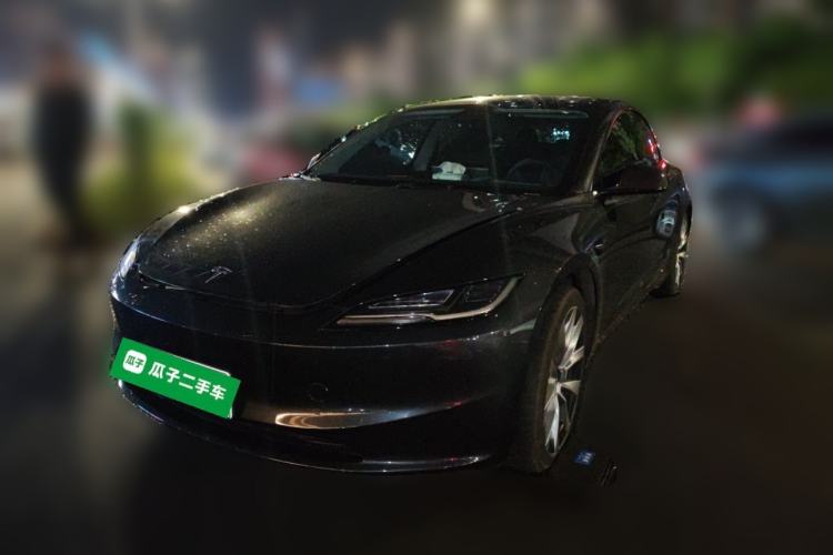 Used Tesla Model 3 2023 Long-Range All-Wheel-Drive Version