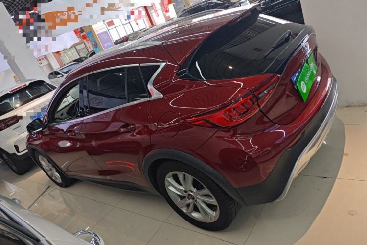 Used Infiniti QX30 2017 1.6T Two-Wheel-Drive Sport Edition