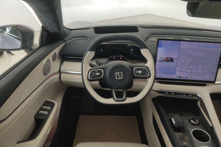 Used Zeekr 001 2026 95° All-Wheel-Drive Max Edition Steering Wheel