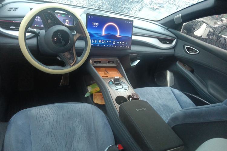 Used BYD Seal 06GT 2025 Intelligent Driving Version 605 Heatwave Edition Center Console