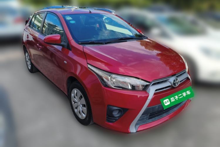 Used Toyota YARiS L Zhi Xuan 2015 1.5E Automatic Charm Edition Front Right 45 Deg