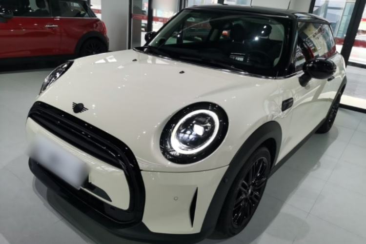 Used MINI 2023 1.5T COOPER Artist