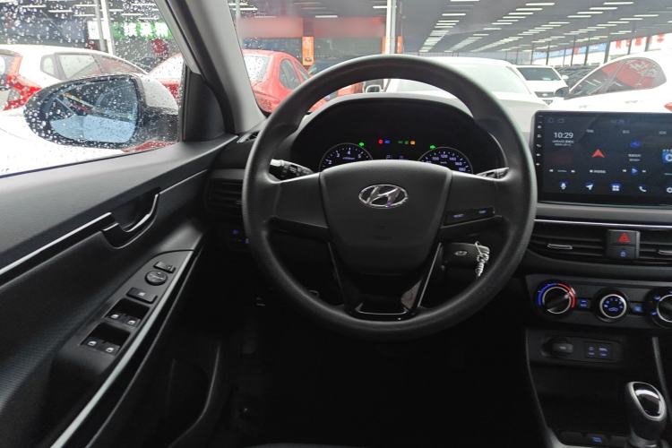 Used Hyundai Celesta 2018 1.6L Automatic GL Enjoyment Edition China VI compliant