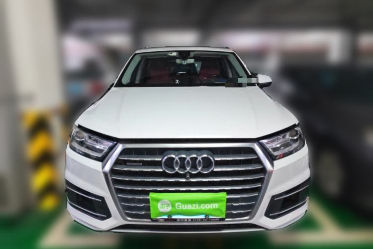 Used Audi Q7 2016 40 TFSI Comfort Model
