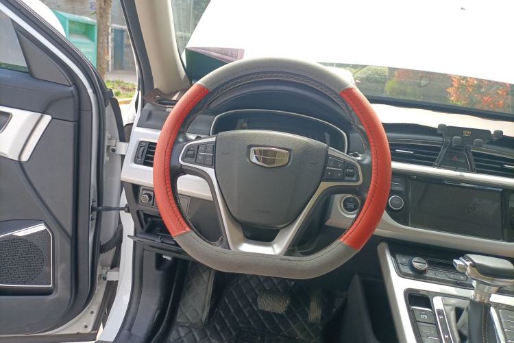 Used Geely Auto Emgrand X7 Sport 2016 1.8TD Automatic All-Wheel-Drive ZhiZun Edition Steering Wheel