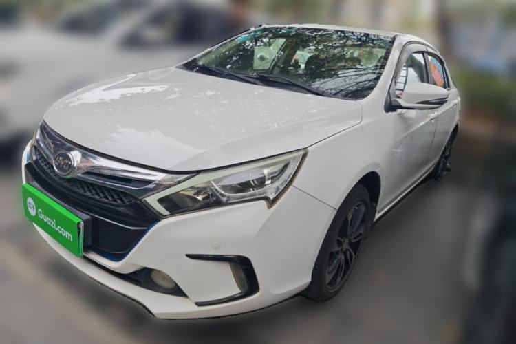 Used BYD Qin 2015 1.5T Dual-Crown Flagship Plus Edition