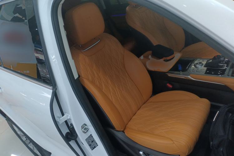 Used Tank 500 New Energy 2025 Hi4-Z Right Front Seat