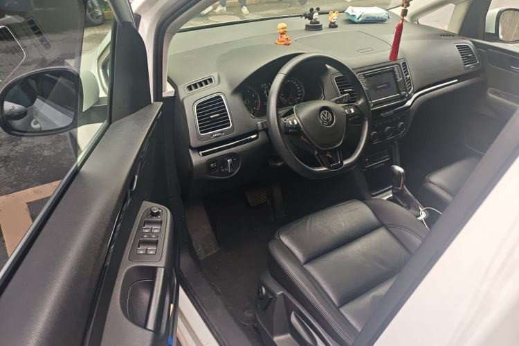 Used Volkswagen Sharan 2018 380TSI Luxury 7-Seater
