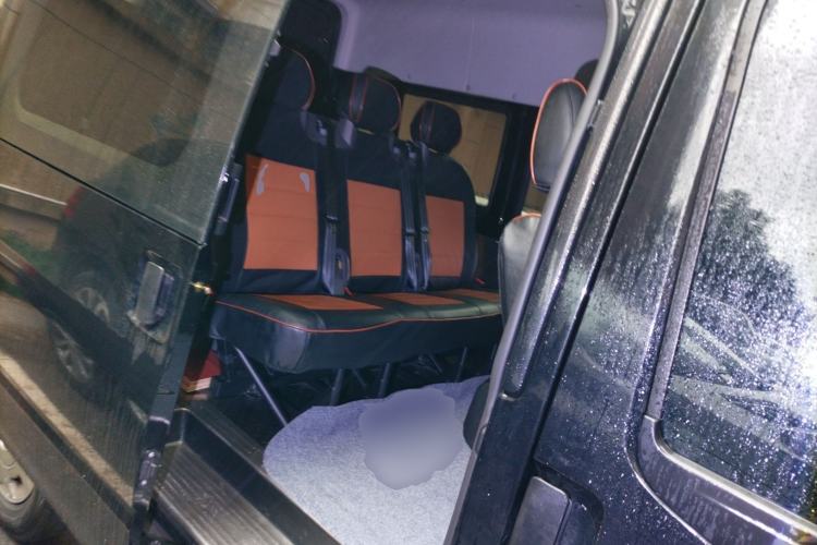 Used Ford Transit Custom 2021 2.2T Automatic Logistics Vehicle Pro Short Wheelbase 6-Seater Mid-Roof China VI Standard