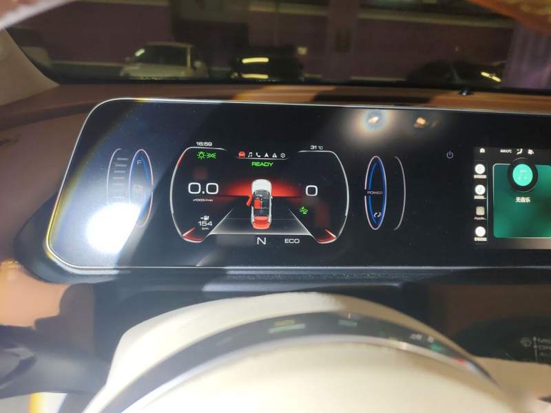 Used ORA Good Cat 2021 400km Standard Range Venus Edition Lithium Iron Phosphate — 3
