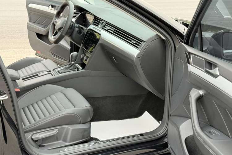 Used Volkswagen Magotan 2023 2 Million Units Limited-Edition 280TSI DSG Comfort Version