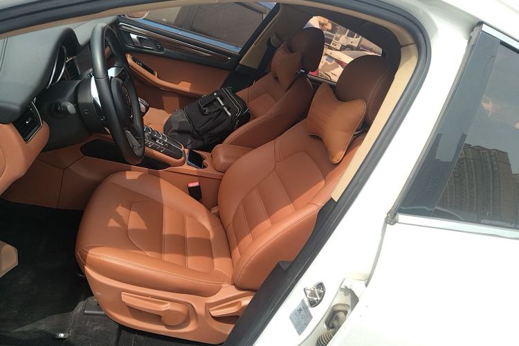 Used Zotye SR9 2017 2.0T Manual "Ultimate Road" Edition Left Front Seat