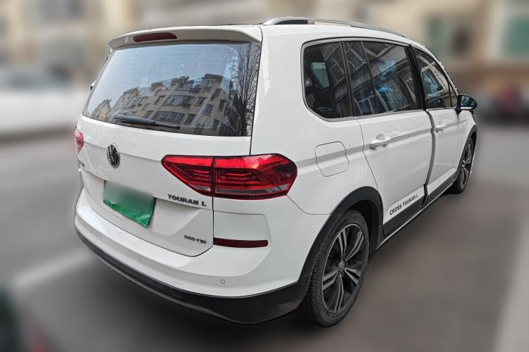 Used Volkswagen Touran 2018 Volkswagen Touran L 280TSI DSG Boundary Edition 7 Seats China V Emission Standard
