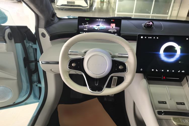 Used Hima Luxeed S7 2025 785 km Ultra