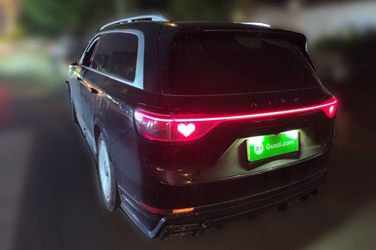 Used Hima AITO M9 2024 Range-Extended Ultra Version 52 kWh 6-Seater Model
