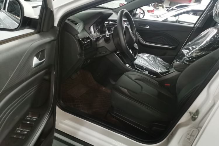 Used Chery Tiggo 3X 2024 1.5L CVT Excellence Edition Driver Seat