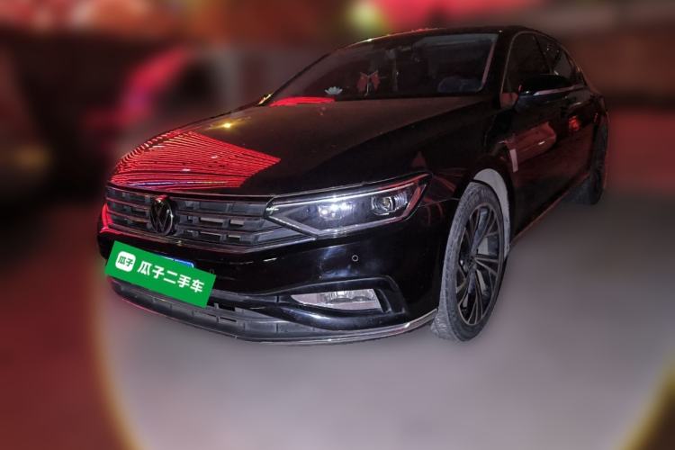 Used Volkswagen Magotan 2021 330TSI DSG 30th Anniversary Edition