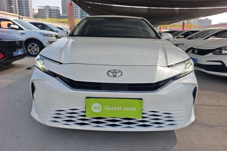 Used Toyota Camry 2024 Dual-Motor 2.0 HGVP Luxury Edition
