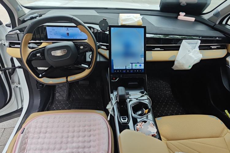 Used Geely Auto FX11 2023 1.5TD DCT Prestige Edition
